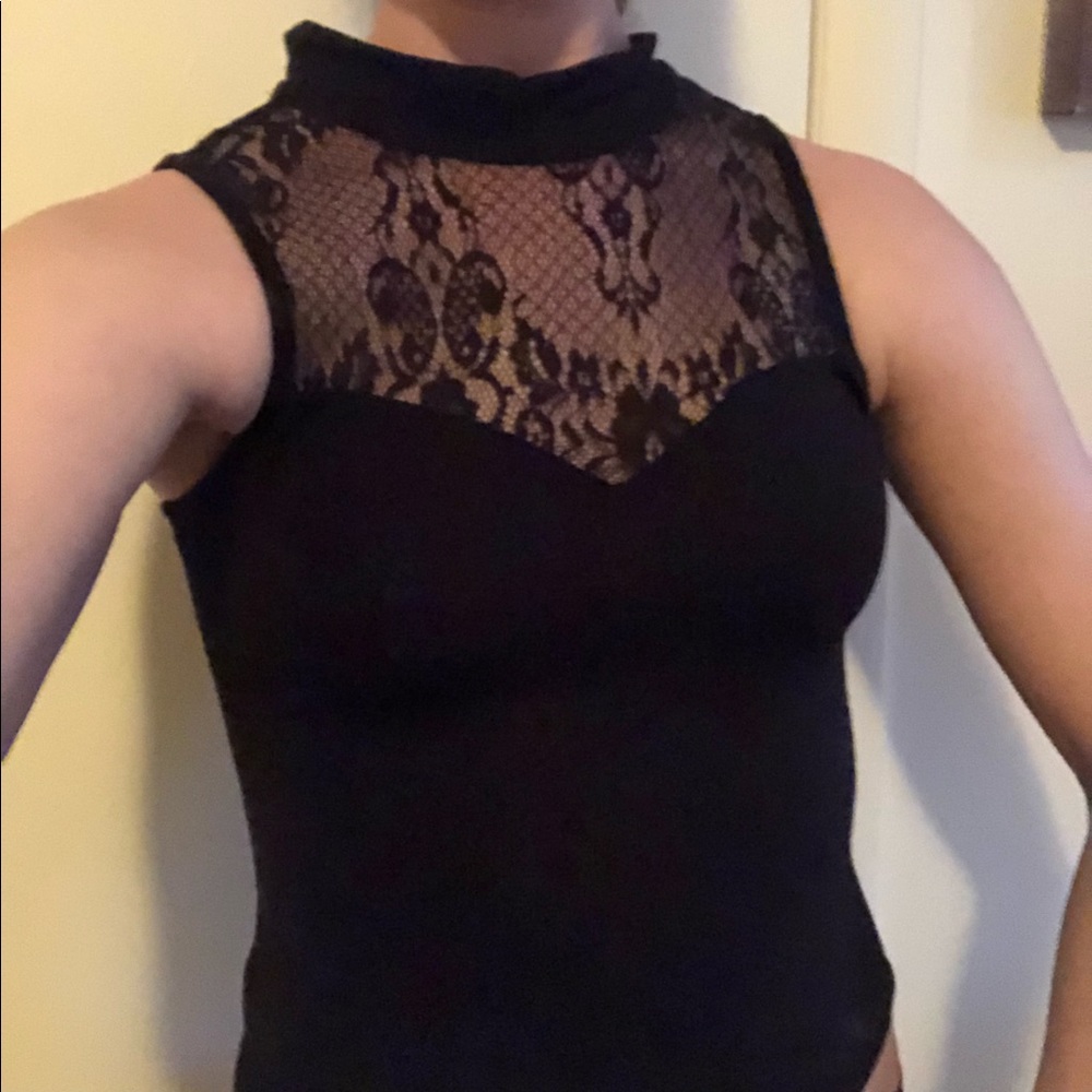 Sexy sleeveless lace cutout bodysuit